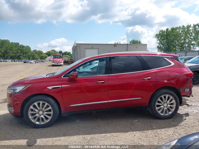 Buick Enclave Essence 2018 5GAEVAKW7JJ192707 Image 15