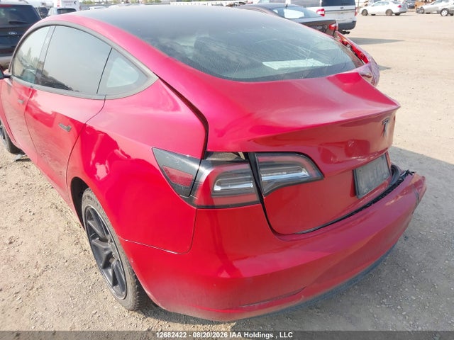 5YJ3E1EAXKF329508 Tesla MODEL 3