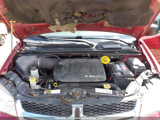 2C4RDGBGXER141833 Dodge Grand Caravan Se/sxt