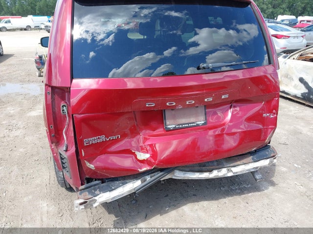 2C4RDGBGXER141833 Dodge Grand Caravan Se/sxt