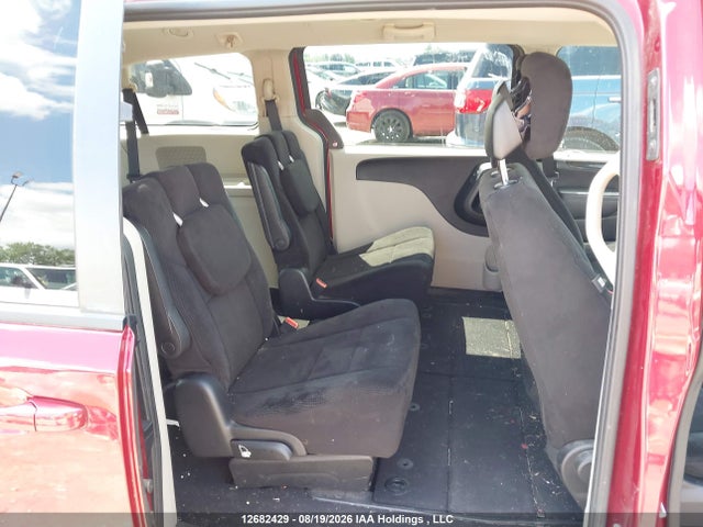 2C4RDGBGXER141833 Dodge Grand Caravan Se/sxt