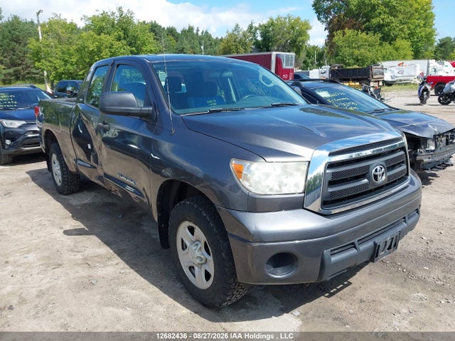 12682436 :رقم المزاد ، 5TFUM5F12CX030356 vin ، 2012 Toyota Tundra Double Cab Sr5 مزاد بيع
