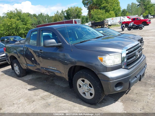 12682436 :رقم المزاد ، 5TFUM5F12CX030356 vin ، 2012 Toyota Tundra Double Cab Sr5 مزاد بيع