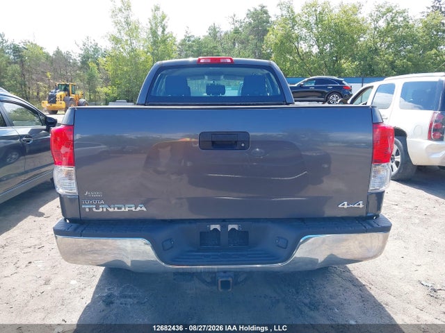 12682436 :رقم المزاد ، 5TFUM5F12CX030356 vin ، 2012 Toyota Tundra Double Cab Sr5 مزاد بيع
