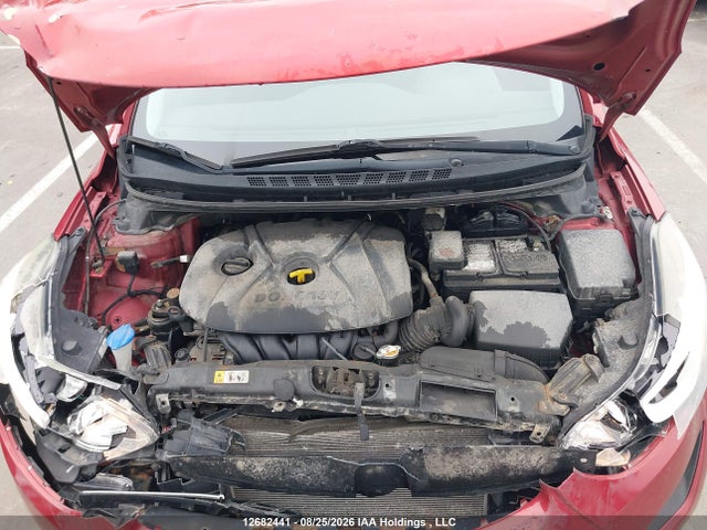 5NPDH4AE0FH550953 Hyundai Elantra