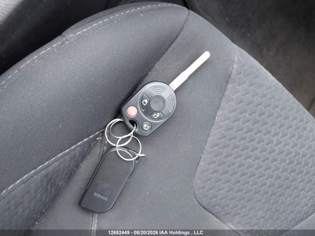 1FADP3K2XGL278352 Ford FOCUS SE