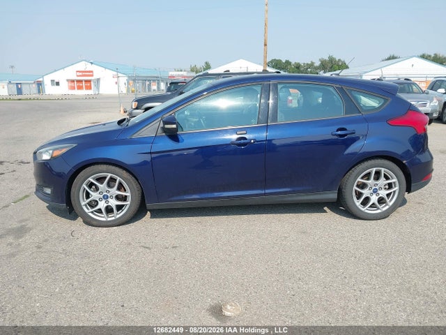 1FADP3K2XGL278352 Ford FOCUS SE