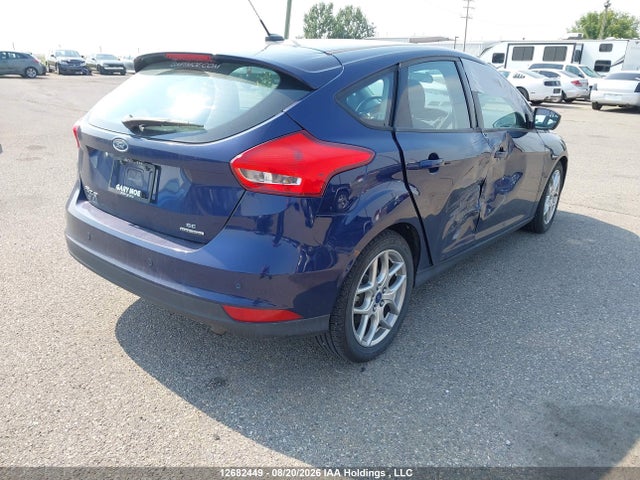 1FADP3K2XGL278352 Ford FOCUS SE
