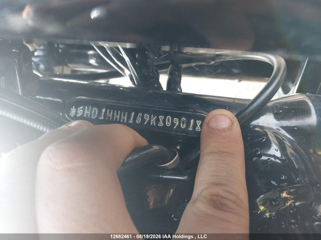 2009 Harley-davidson Vrscdx მანქანა იყიდება აუქციონზე, vin: 5HD1HHH169K809018, აუქციონის ნომერი: 12682461