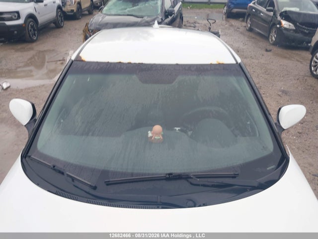 Продаж на аукціоні авто 2014 Hyundai Veloster, vin: KMHTC6AD4EU193838, номер лоту: 12682466