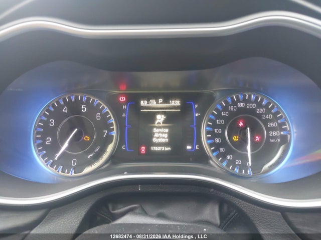 2015 Chrysler 200 მანქანა იყიდება აუქციონზე, vin: 1C3CCCFB7FN644609, აუქციონის ნომერი: 12682474