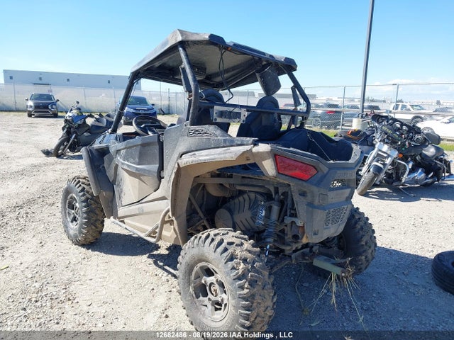 Продажа на аукционе авто 2015 Polaris Rzr S 900 Eps, vin: 3NSVBE870FF440033, номер лота: 12682486