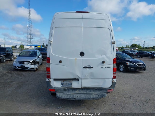12682499 :رقم المزاد ، WD3BE7CC0C5676782 vin ، 2012 Mercedes-benz Sprinter 2500 مزاد بيع