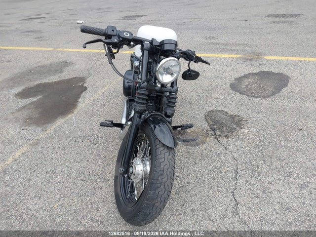 12682516 :رقم المزاد ، 5HD1LC3A8BC409437 vin ، 2011 Harley-davidson Xl1200 X مزاد بيع