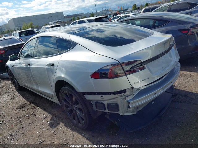 2019 Tesla Model S 100d/75d/long Range/p100d/standard Range მანქანა იყიდება აუქციონზე, vin: 5YJSA1E21KF302150, აუქციონის ნომერი: 12682525