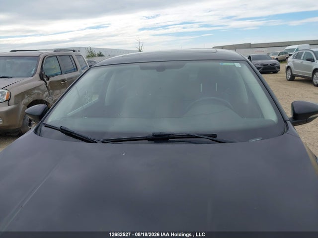 Продаж на аукціоні авто 2016 Volkswagen Passat 1.8 Tsi Highline, vin: 1VWCS7A37GC003668, номер лоту: 12682527