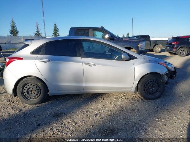 Продаж на аукціоні авто 2016 Hyundai Elantra Gt Gl, vin: KMHD25LH7GU331103, номер лоту: 12682530