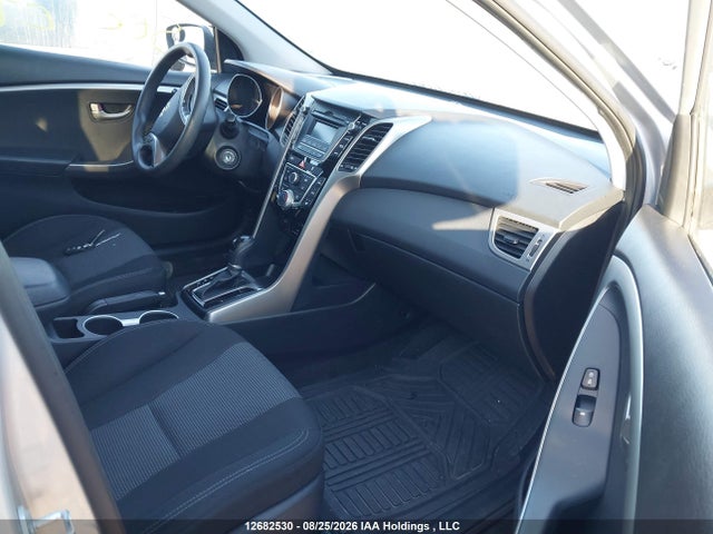 Продаж на аукціоні авто 2016 Hyundai Elantra Gt Gl, vin: KMHD25LH7GU331103, номер лоту: 12682530