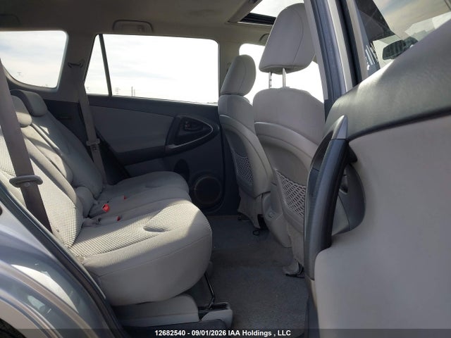 12682540 :رقم المزاد ، 2T3DK4DV4AW023352 vin ، 2010 Toyota Rav4 Limited V6 مزاد بيع