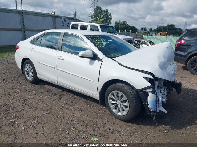 Toyota Camry Le/xle/se/xse 2017 4T1BF1FK9HU696041 zdjęcie główne