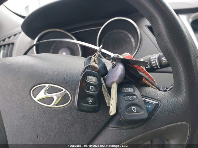 Продаж на аукціоні авто 2011 Hyundai Sonata, vin: 5NPEB4AC1BH120590, номер лоту: 12682586
