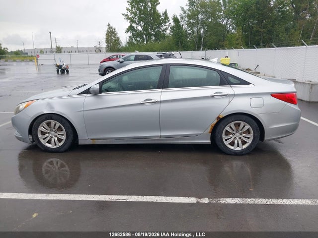 Продаж на аукціоні авто 2011 Hyundai Sonata, vin: 5NPEB4AC1BH120590, номер лоту: 12682586