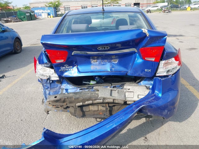 2010 Kia Forte 2.0l Ex მანქანა იყიდება აუქციონზე, vin: KNAFU4A22A5242053, აუქციონის ნომერი: 12672198