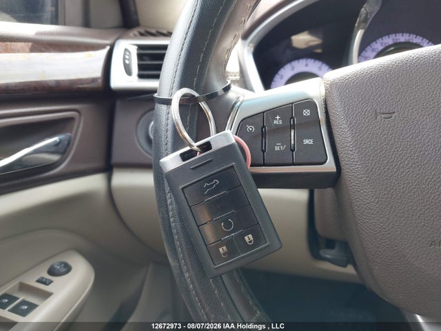 12672973 :رقم المزاد ، 3GYFNDEY0AS506420 vin ، 2010 Cadillac Srx Luxury Collection مزاد بيع