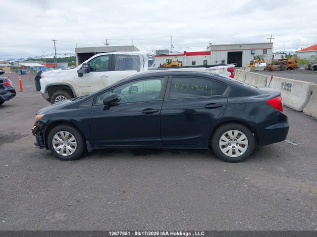 12677851 :رقم المزاد ، 2HGFB2E40CH050913 vin ، 2012 Honda Civic Lx مزاد بيع