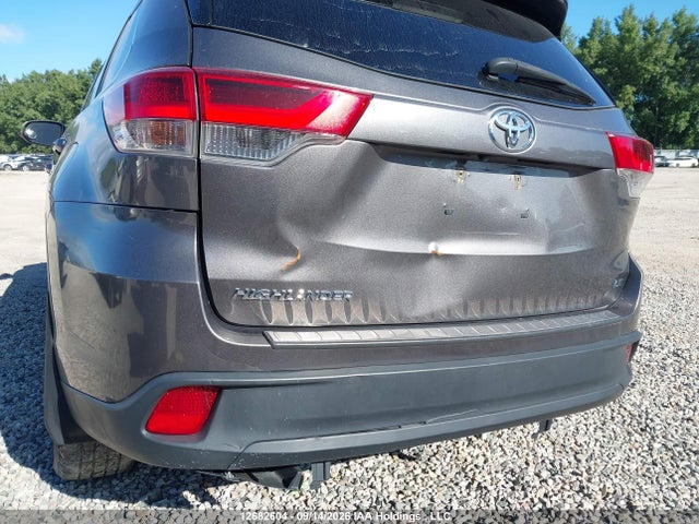 Продаж на аукціоні авто 2017 Toyota Highlander Le/le Plus, vin: 5TDZZRFH9HS211432, номер лоту: 12682604