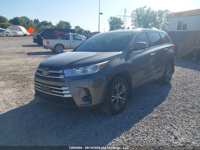 Продаж на аукціоні авто 2017 Toyota Highlander Le/le Plus, vin: 5TDZZRFH9HS211432, номер лоту: 12682604