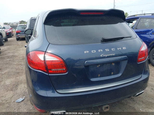 Porsche Cayenne 2014 WP1AF2A24ELA37085 Image 16