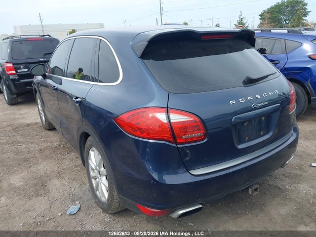Porsche Cayenne 2014 WP1AF2A24ELA37085 Image 3