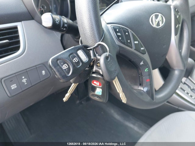 Продажа на аукционе авто 2013 Hyundai Elantra, vin: 5NPDH4AE9DH285060, номер лота: 12682618