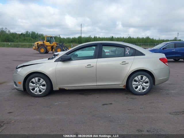 Chevrolet CRUZE LS 2014 1G1PL5SH6E7375713 Image 14