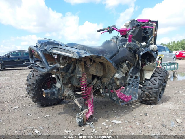 12682632 :رقم المزاد ، 3JBMWAX47JJ000210 vin ، 2018 Can-am Renegade X Mr 1000r مزاد بيع