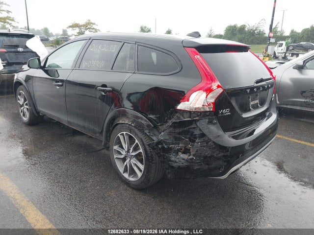Продажа на аукционе авто 2017 Volvo V60 Cross Country, vin: YV440MWK6H1038241, номер лота: 12682633
