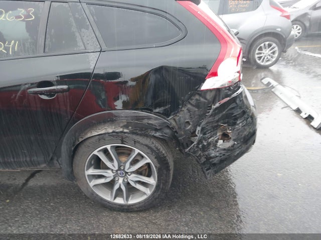 Продажа на аукционе авто 2017 Volvo V60 Cross Country, vin: YV440MWK6H1038241, номер лота: 12682633