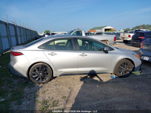 Продажа на аукционе авто 2024 Toyota Corolla Hybrid Xse, vin: JTDBDMHE0RJ005727, номер лота: 12682634