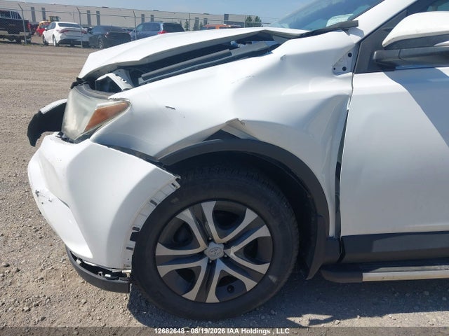 Toyota RAV4 LE 2017 2T3BFREV1HW631623 Image 12