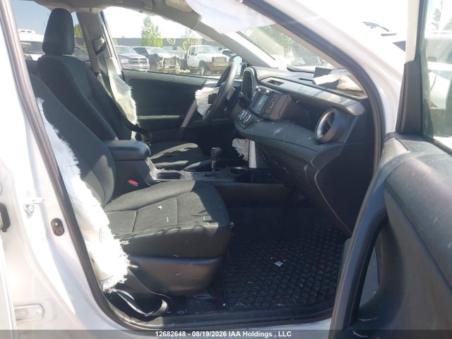 Toyota RAV4 LE 2017 2T3BFREV1HW631623 Image 5