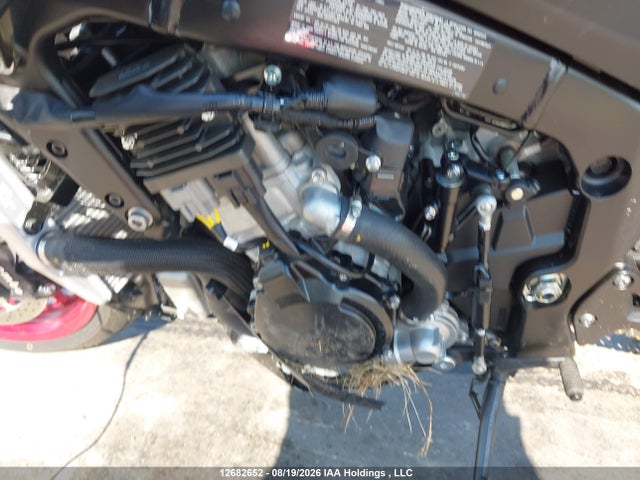 Suzuki Gsx-r1000 R 2025 JS1DM11H9S7100327 Image 9