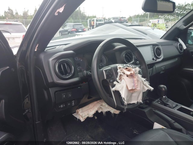 12682662 :رقم المزاد ، 5TFCZ5AN8MX279477 vin ، 2021 Toyota Tacoma Nightshade مزاد بيع