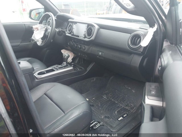 5TFCZ5AN8MX279477 Toyota Tacoma Nightshade