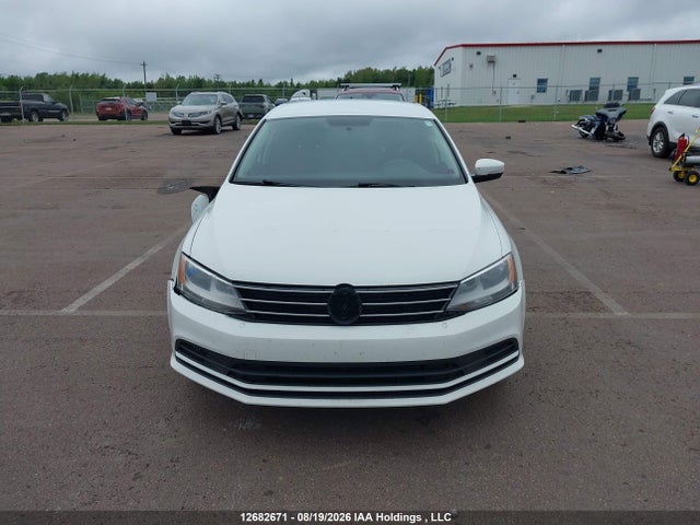 3VWB07AJ6FM425881 Volkswagen Jetta 1.8 Tsi Comfortline/1.8 Tsi Trendline+