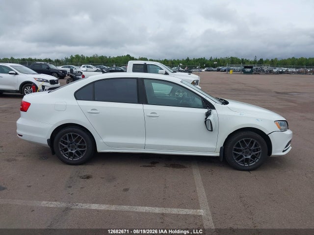 3VWB07AJ6FM425881 Volkswagen Jetta 1.8 Tsi Comfortline/1.8 Tsi Trendline+
