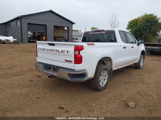 Chevrolet Silverado 1500 2021 1GCRYAEK7MZ324273 Image 4