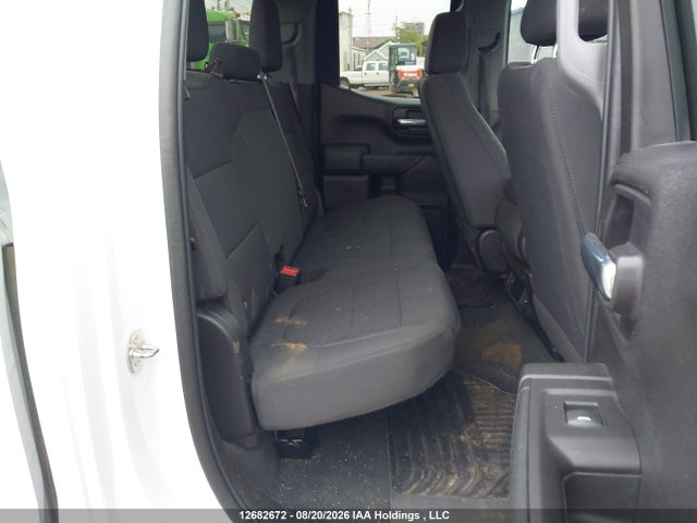 Chevrolet Silverado 1500 2021 1GCRYAEK7MZ324273 Image 8