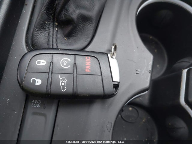 Продажа на аукционе авто 2021 Dodge Durango R/t, vin: 1C4SDJCTXMC752429, номер лота: 12682688