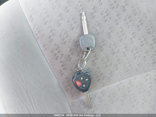 12682724 :رقم المزاد ، 2T1BU4EE7AC222874 vin ، 2010 Toyota Corolla Le مزاد بيع